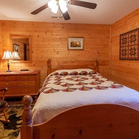 3 Bed 2 Bath Vacation Home In ブライソン・シティ エクステリア 写真