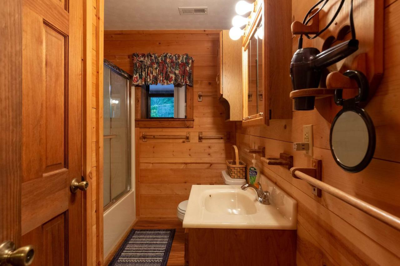 3 Bed 2 Bath Vacation Home In ブライソン・シティ エクステリア 写真
